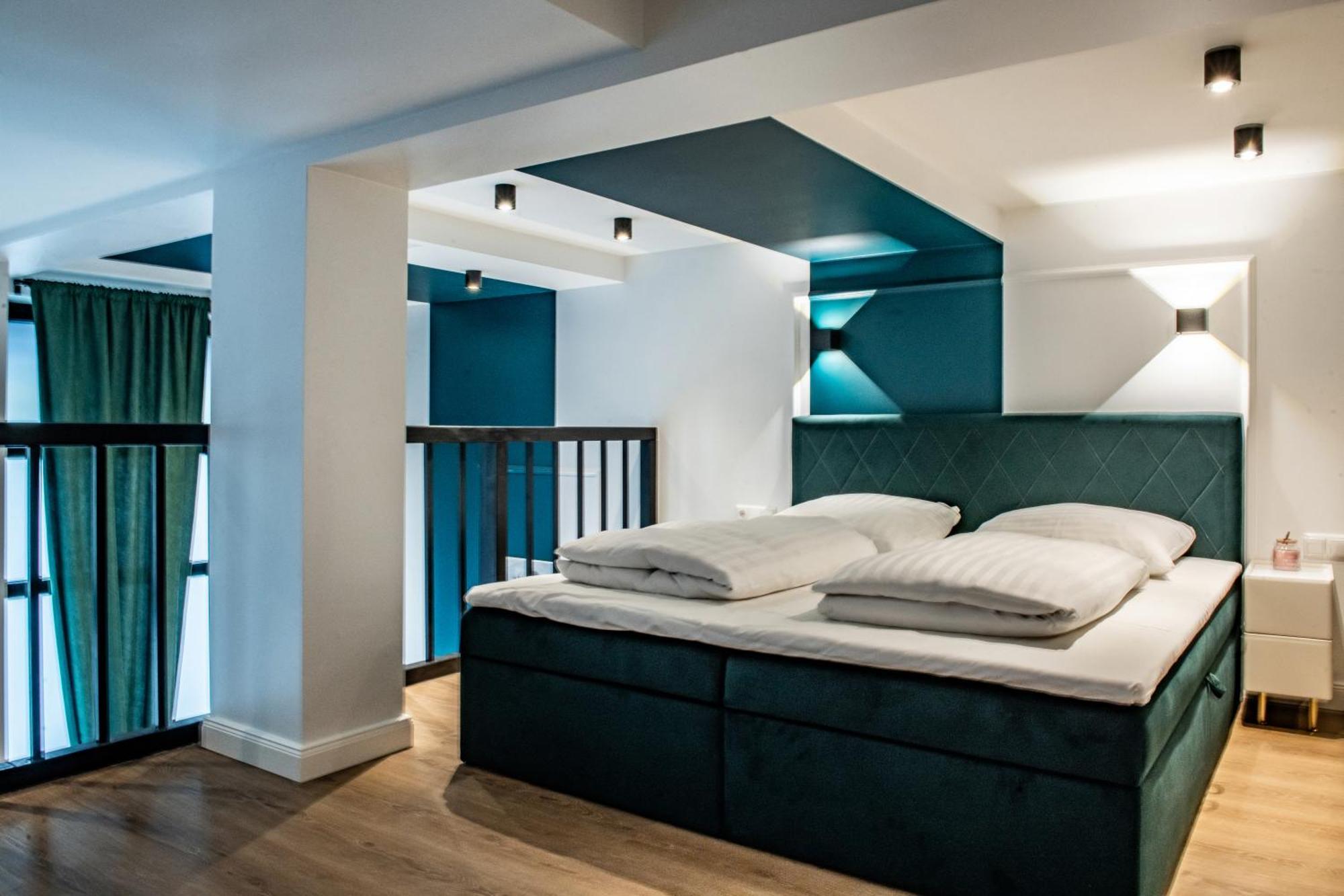 Oran 7 Appartement *